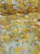 Load image into Gallery viewer, Yellow 3d Lace Pink floral Quinceañera Gown Sweet 16 Multicolor Lace

