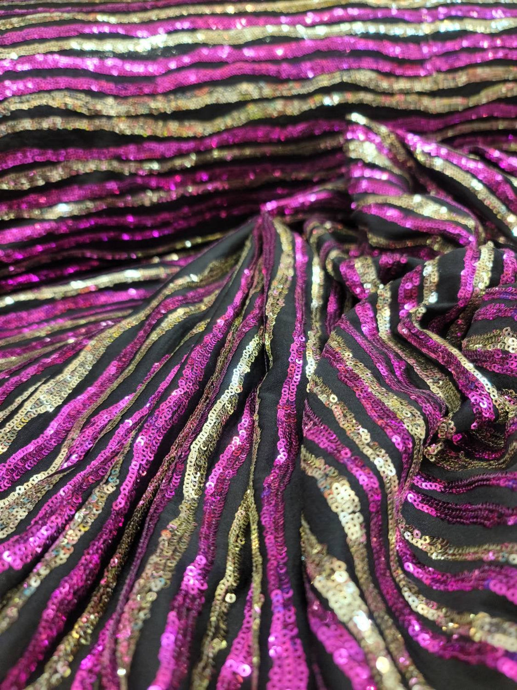 Fabric By The Yard Gold and Fuchsia Sequin Embroidered On Black Stretch Spandex Fashion Fabric Fir Dress Draping Clothing Decoration